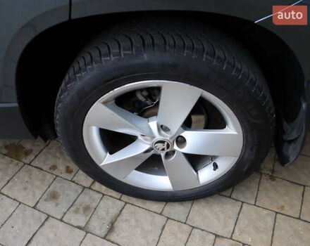 Серый Шкода Karoq, объемом двигателя 1.5 л и пробегом 212 тыс. км за 18900 $, фото 9 на Automoto.ua