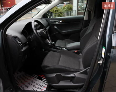 Серый Шкода Karoq, объемом двигателя 1.5 л и пробегом 212 тыс. км за 18900 $, фото 14 на Automoto.ua