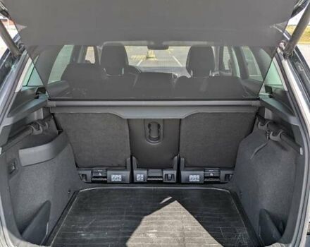 Серый Шкода Karoq, объемом двигателя 0 л и пробегом 90 тыс. км за 21350 $, фото 19 на Automoto.ua