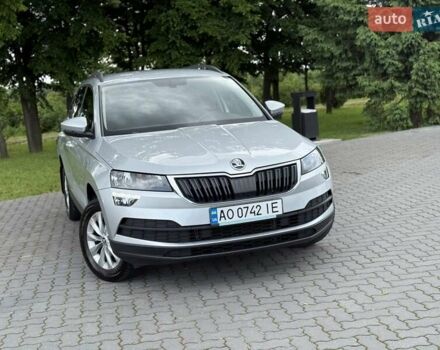 Серый Шкода Karoq, объемом двигателя 1.5 л и пробегом 253 тыс. км за 16500 $, фото 2 на Automoto.ua