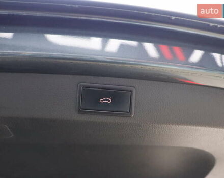 Серый Шкода Karoq, объемом двигателя 1.5 л и пробегом 212 тыс. км за 18900 $, фото 45 на Automoto.ua