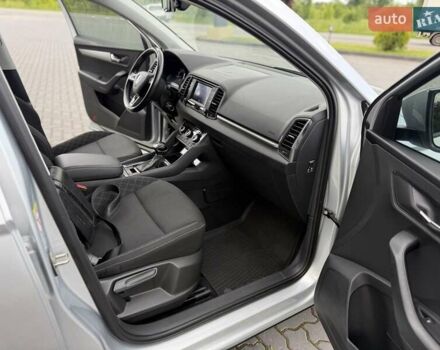 Серый Шкода Karoq, объемом двигателя 1.5 л и пробегом 253 тыс. км за 16500 $, фото 28 на Automoto.ua