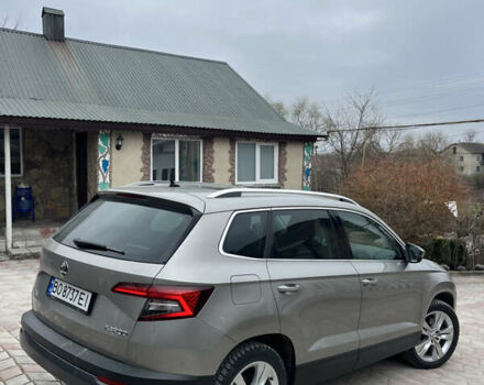 Сірий Шкода Karoq, об'ємом двигуна 1.5 л та пробігом 260 тис. км за 19999 $, фото 15 на Automoto.ua