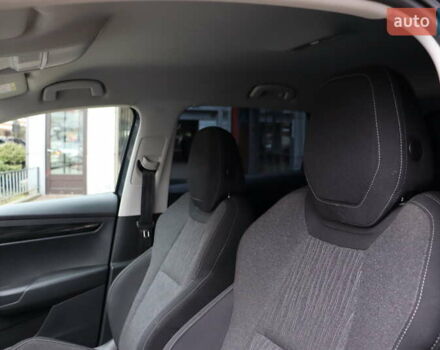 Серый Шкода Karoq, объемом двигателя 1.5 л и пробегом 212 тыс. км за 18900 $, фото 15 на Automoto.ua