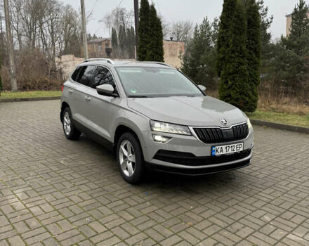 Сірий Шкода Karoq, об'ємом двигуна 1.5 л та пробігом 114 тис. км за 18700 $, фото 3 на Automoto.ua