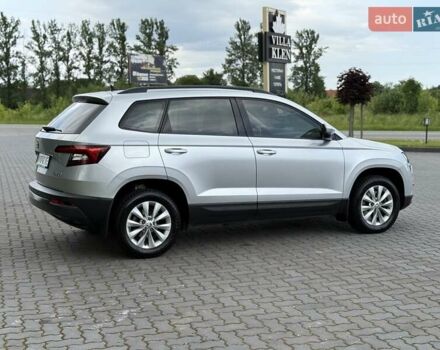 Серый Шкода Karoq, объемом двигателя 1.5 л и пробегом 253 тыс. км за 16500 $, фото 8 на Automoto.ua