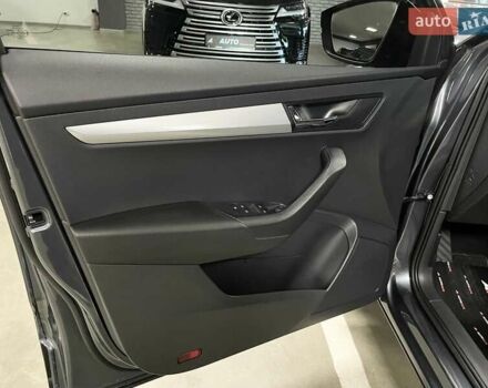 Сірий Шкода Karoq, об'ємом двигуна 1.5 л та пробігом 76 тис. км за 22900 $, фото 24 на Automoto.ua