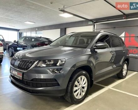 Сірий Шкода Karoq, об'ємом двигуна 1.5 л та пробігом 76 тис. км за 22900 $, фото 2 на Automoto.ua