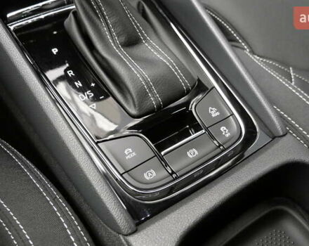 Сірий Шкода Karoq, об'ємом двигуна 0 л та пробігом 148 тис. км за 29990 $, фото 58 на Automoto.ua