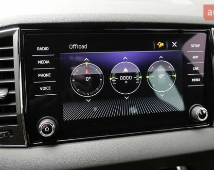 Сірий Шкода Karoq, об'ємом двигуна 0 л та пробігом 148 тис. км за 29990 $, фото 50 на Automoto.ua