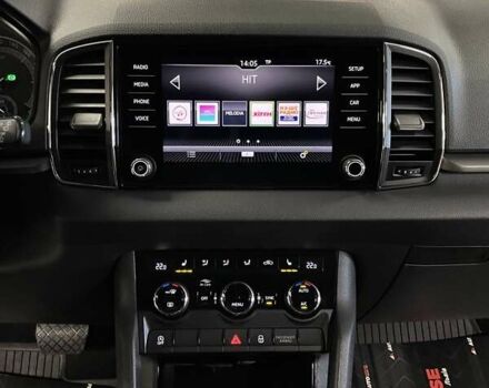 Сірий Шкода Karoq, об'ємом двигуна 1.5 л та пробігом 76 тис. км за 22900 $, фото 47 на Automoto.ua