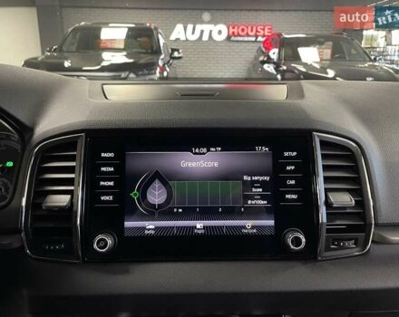 Сірий Шкода Karoq, об'ємом двигуна 1.5 л та пробігом 76 тис. км за 22900 $, фото 57 на Automoto.ua