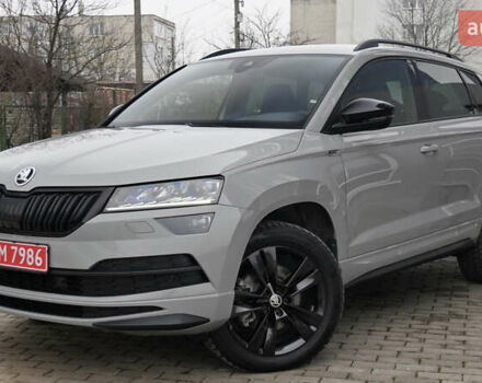 Сірий Шкода Karoq, об'ємом двигуна 0 л та пробігом 148 тис. км за 29990 $, фото 11 на Automoto.ua