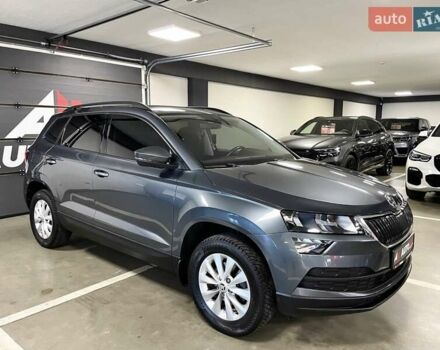 Сірий Шкода Karoq, об'ємом двигуна 1.5 л та пробігом 76 тис. км за 22900 $, фото 8 на Automoto.ua