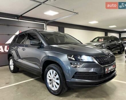 Сірий Шкода Karoq, об'ємом двигуна 1.5 л та пробігом 76 тис. км за 22900 $, фото 1 на Automoto.ua