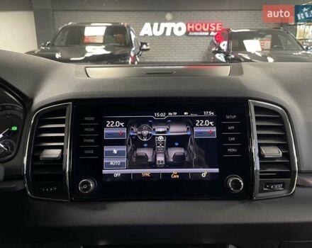 Сірий Шкода Karoq, об'ємом двигуна 1.5 л та пробігом 76 тис. км за 22900 $, фото 55 на Automoto.ua