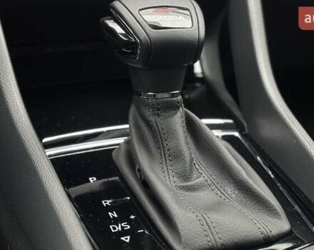 Сірий Шкода Karoq, об'ємом двигуна 1.4 л та пробігом 24 тис. км за 23000 $, фото 9 на Automoto.ua
