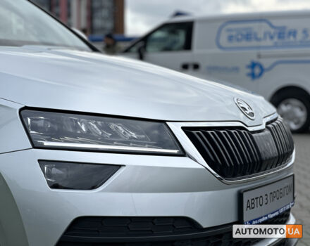 Сірий Шкода Karoq, об'ємом двигуна 1.4 л та пробігом 60 тис. км за 23480 $, фото 2 на Automoto.ua