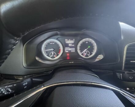 Серый Шкода Karoq, объемом двигателя 2 л и пробегом 75 тыс. км за 26500 $, фото 7 на Automoto.ua