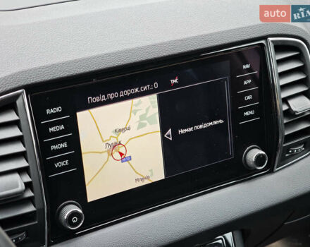 Серый Шкода Karoq, объемом двигателя 2 л и пробегом 184 тыс. км за 23999 $, фото 33 на Automoto.ua