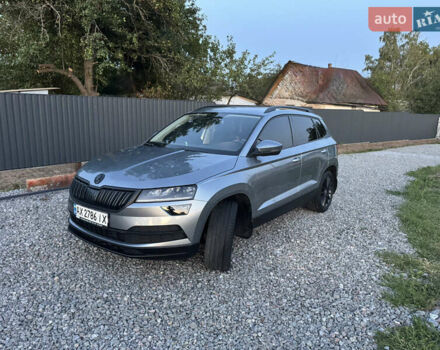 Серый Шкода Karoq, объемом двигателя 1.4 л и пробегом 68 тыс. км за 24950 $, фото 2 на Automoto.ua