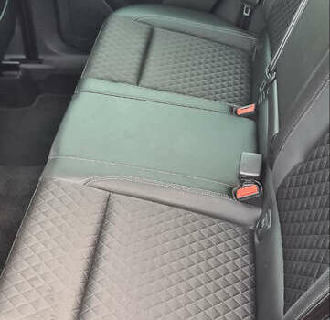 Серый Шкода Karoq, объемом двигателя 1.5 л и пробегом 23 тыс. км за 25100 $, фото 5 на Automoto.ua