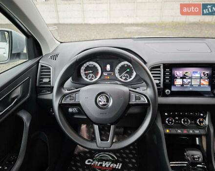 Серый Шкода Karoq, объемом двигателя 2 л и пробегом 184 тыс. км за 23999 $, фото 23 на Automoto.ua