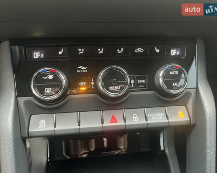 Серый Шкода Karoq, объемом двигателя 1.4 л и пробегом 152 тыс. км за 19500 $, фото 33 на Automoto.ua