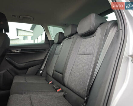 Серый Шкода Karoq, объемом двигателя 2 л и пробегом 184 тыс. км за 23999 $, фото 48 на Automoto.ua