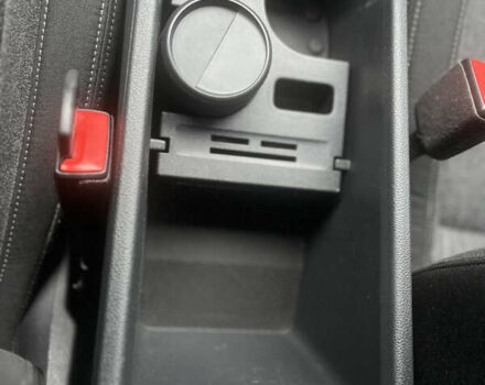 Серый Шкода Karoq, объемом двигателя 1.4 л и пробегом 152 тыс. км за 19500 $, фото 36 на Automoto.ua