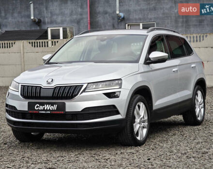 Серый Шкода Karoq, объемом двигателя 2 л и пробегом 184 тыс. км за 23999 $, фото 4 на Automoto.ua