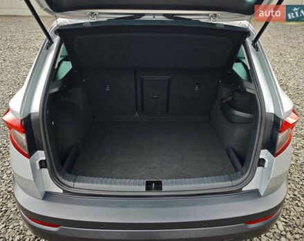 Серый Шкода Karoq, объемом двигателя 2 л и пробегом 184 тыс. км за 23999 $, фото 49 на Automoto.ua