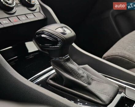 Серый Шкода Karoq, объемом двигателя 2 л и пробегом 184 тыс. км за 23999 $, фото 43 на Automoto.ua