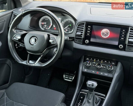 Серый Шкода Karoq, объемом двигателя 2 л и пробегом 165 тыс. км за 31300 $, фото 47 на Automoto.ua