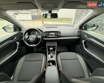 Серый Шкода Karoq, объемом двигателя 1.4 л и пробегом 47 тыс. км за 21800 $, фото 65 на Automoto.ua