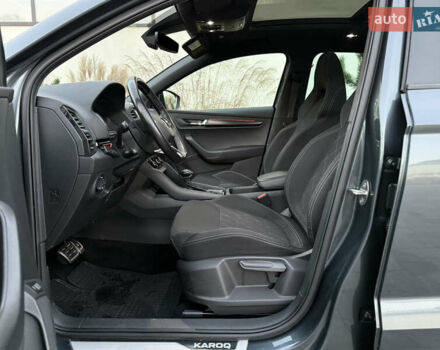 Серый Шкода Karoq, объемом двигателя 2 л и пробегом 165 тыс. км за 31300 $, фото 50 на Automoto.ua