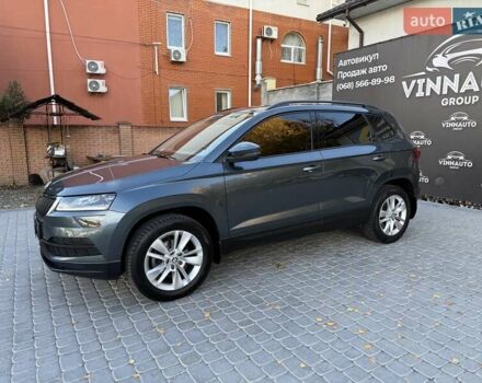 Серый Шкода Karoq, объемом двигателя 1.4 л и пробегом 97 тыс. км за 21950 $, фото 23 на Automoto.ua