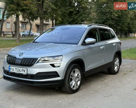 Серый Шкода Karoq, объемом двигателя 1.4 л и пробегом 74 тыс. км за 24700 $, фото 5 на Automoto.ua