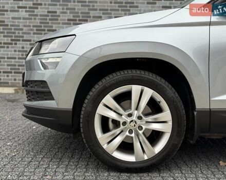 Серый Шкода Karoq, объемом двигателя 1.4 л и пробегом 47 тыс. км за 21800 $, фото 7 на Automoto.ua