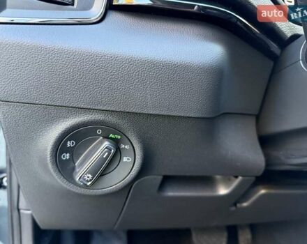 Серый Шкода Karoq, объемом двигателя 1.4 л и пробегом 97 тыс. км за 21950 $, фото 65 на Automoto.ua