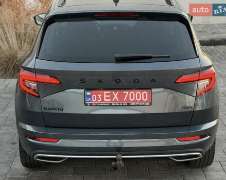 Серый Шкода Karoq, объемом двигателя 2 л и пробегом 165 тыс. км за 31300 $, фото 28 на Automoto.ua