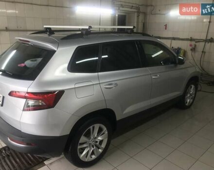 Серый Шкода Karoq, объемом двигателя 1.4 л и пробегом 53 тыс. км за 24000 $, фото 2 на Automoto.ua