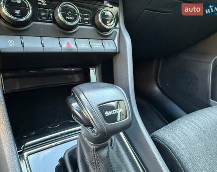 Серый Шкода Karoq, объемом двигателя 1.4 л и пробегом 97 тыс. км за 21950 $, фото 70 на Automoto.ua