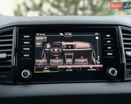 Серый Шкода Karoq, объемом двигателя 2 л и пробегом 165 тыс. км за 31300 $, фото 85 на Automoto.ua