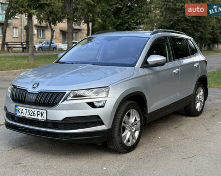 Серый Шкода Karoq, объемом двигателя 1.4 л и пробегом 74 тыс. км за 24700 $, фото 11 на Automoto.ua