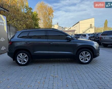 Серый Шкода Karoq, объемом двигателя 1.4 л и пробегом 97 тыс. км за 21950 $, фото 12 на Automoto.ua