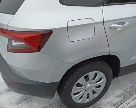 Серый Шкода Karoq, объемом двигателя 2 л и пробегом 43 тыс. км за 28000 $, фото 6 на Automoto.ua