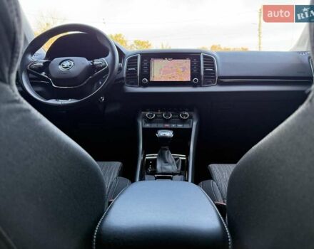 Серый Шкода Karoq, объемом двигателя 1.4 л и пробегом 97 тыс. км за 21950 $, фото 59 на Automoto.ua