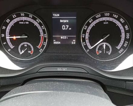 Серый Шкода Karoq, объемом двигателя 2 л и пробегом 70 тыс. км за 28000 $, фото 10 на Automoto.ua