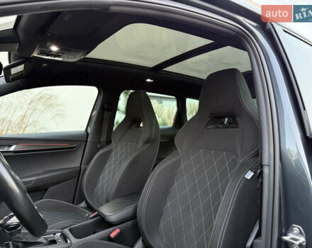 Серый Шкода Karoq, объемом двигателя 2 л и пробегом 165 тыс. км за 31300 $, фото 51 на Automoto.ua